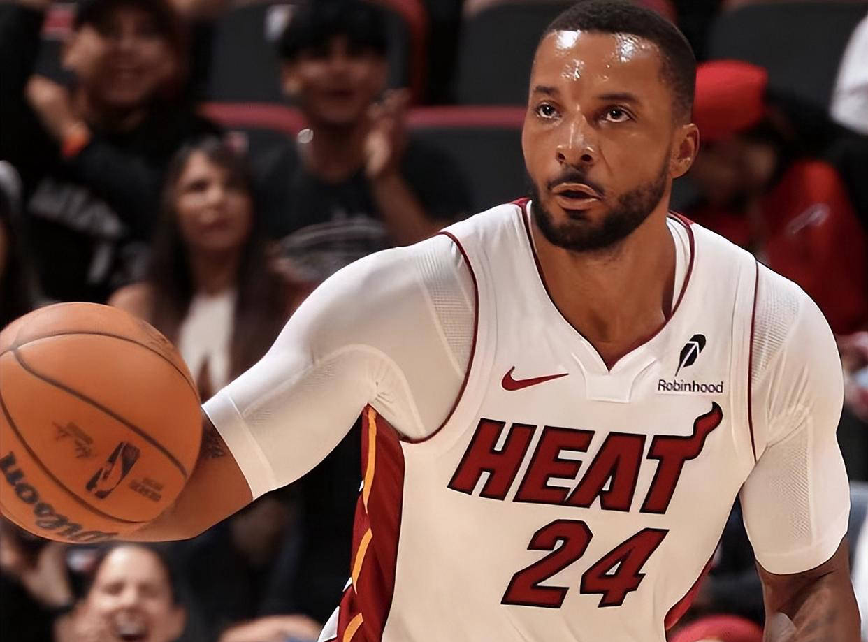 9体育包含从阿扎伦卡在热火比赛中大胜到达拉斯独行侠清晨外线爆发，浓眉哥新星惊险取胜表现惊艳的词条