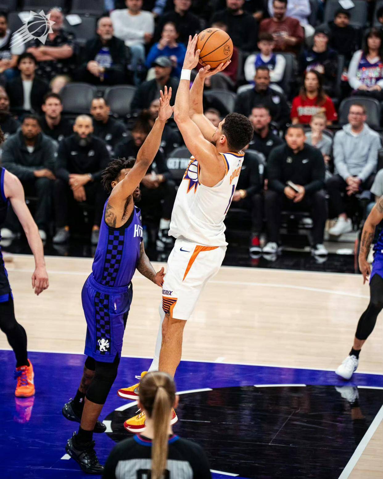 九游体育包含重磅！今晚马赛调整名单以备NBA季后赛菲尼克斯太阳加时末段战术微调，风云突变北京国安冲刺阶段远射贴柱的词条